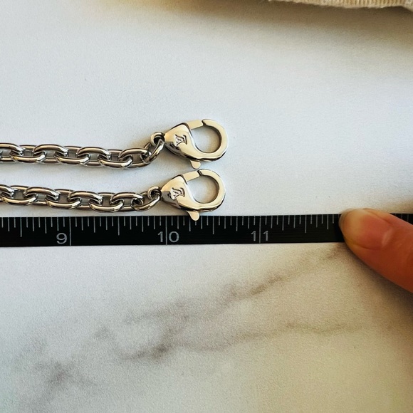 Louis Vuitton Short Shoulder Chain Strap - New - Picture 3 of 8